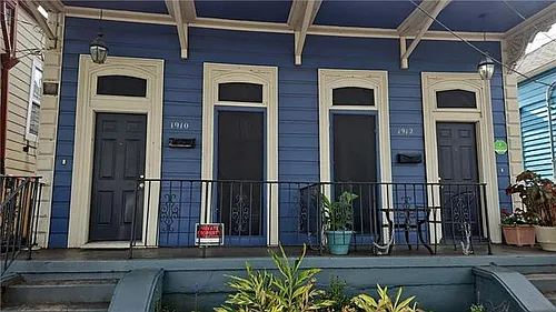 1910 Elysian Fields Ave Photo 1