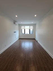 Rented by Bouklis Group