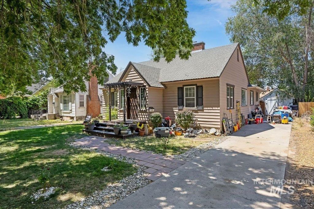 267 Pierce St, Twin Falls, ID - View 2