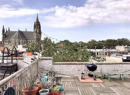 Rented by Rapid Realty Cobble Hill | media 35