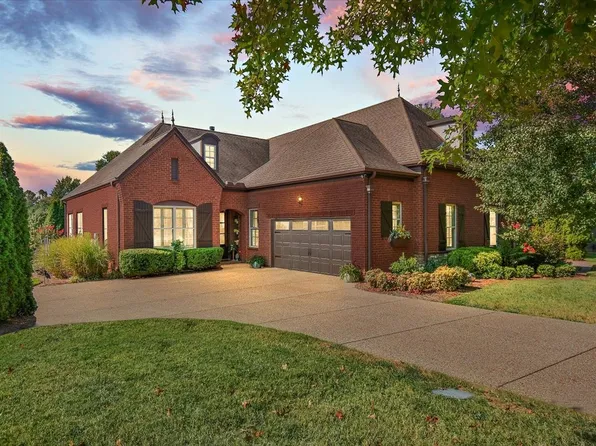 207 Abiding Pl, Goodlettsville, TN 37072