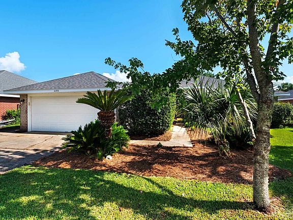 3rd image of 1173 Crane Cove Blvd