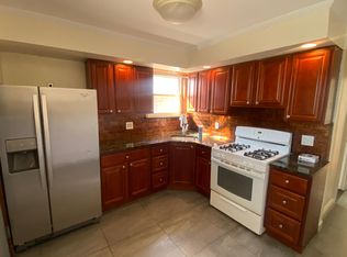 2444 Hering Ave #1, Bronx, NY 10469