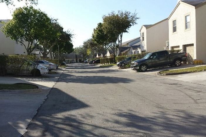 2nd image of 5136 Pine Abbey Dr S