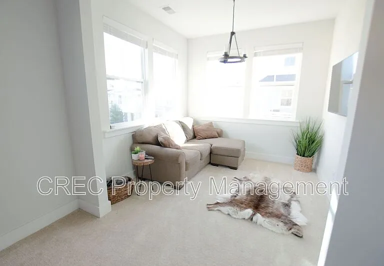 4507 Finn Blvd — Photo 10