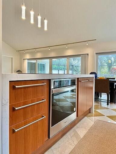 1st image of 214 River Park Drive