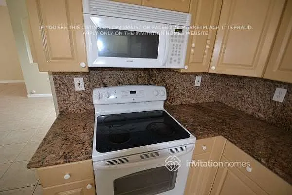 23934 SW 108th Ct — Photo 6