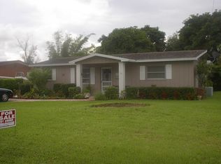 890 SW 34th St, Palm City, FL 34990