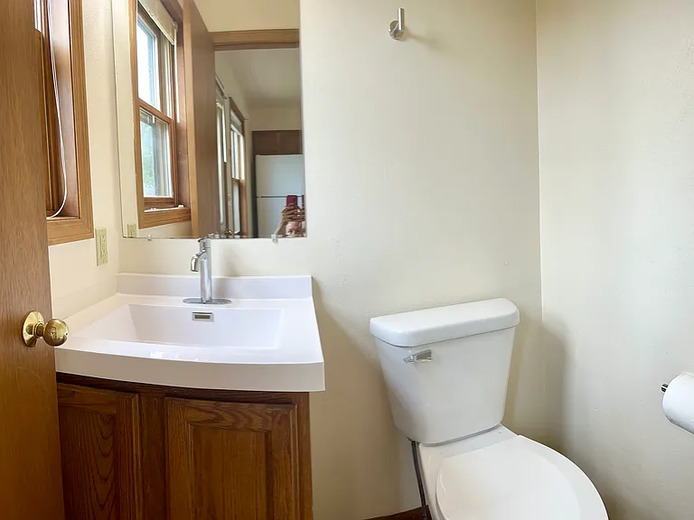 1211 Windwood Ln — Photo 4