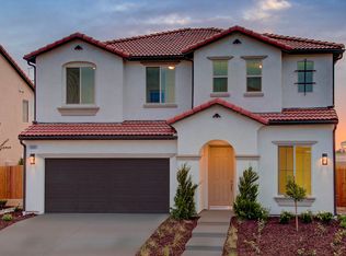 6246 E Mia Dr, Fresno, CA
