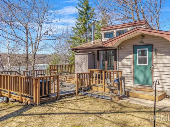 3787 Lake Ellwood Rd, Florence, WI 54121