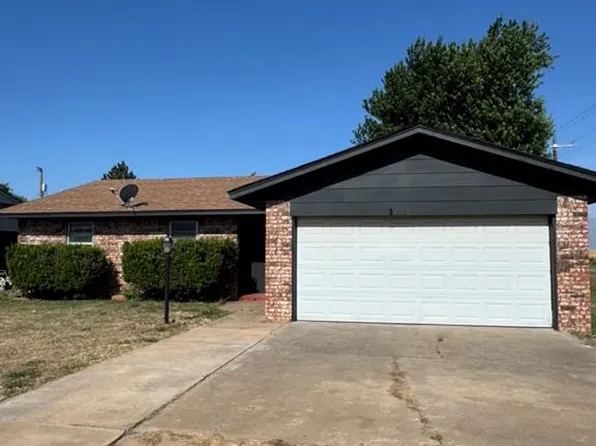 725 Elm Ave, Geary, OK 73040