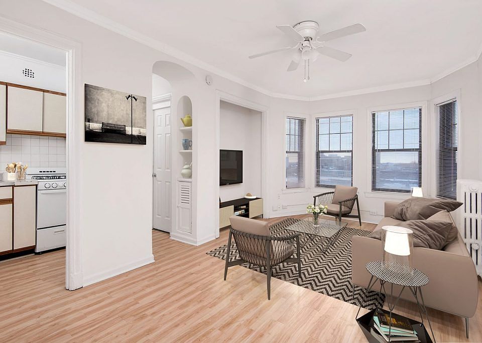 1st image of 515G W Briar Pl #506