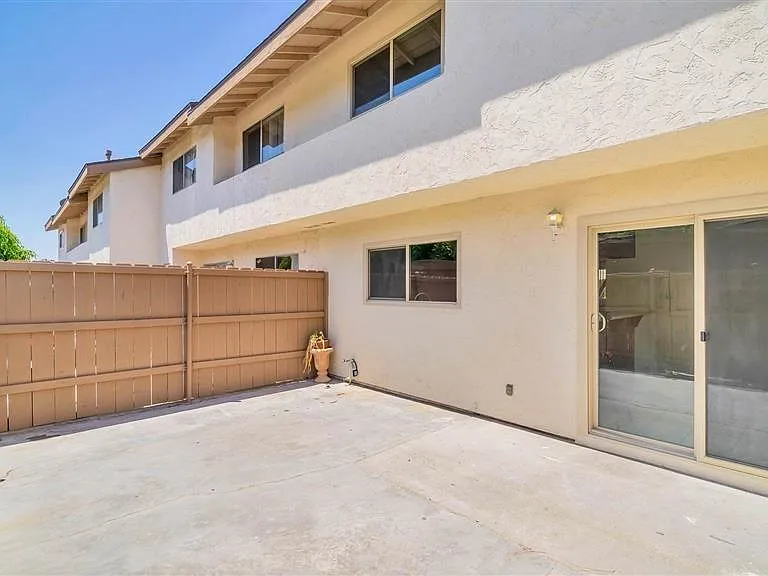 1731 Melrose Ave #42 — Photo 12