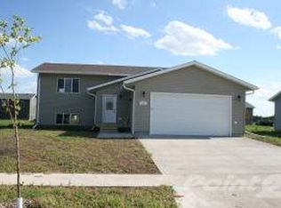1107 16th Ave SW, Aberdeen, SD 57401