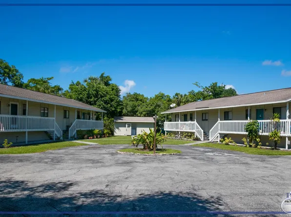 2455 TD, 2455 Thomasson Dr APT B, Naples, FL 34112