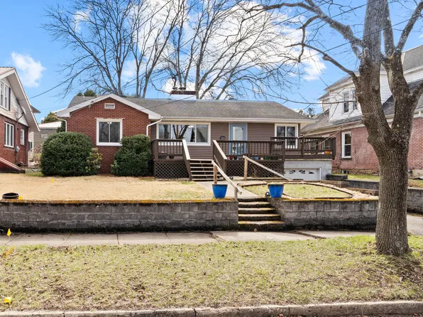 204 Dinsmore Ave, Punxsutawney, PA 15767