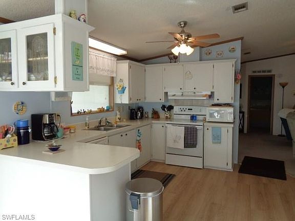4th image of 3053 Rain Dance Ln