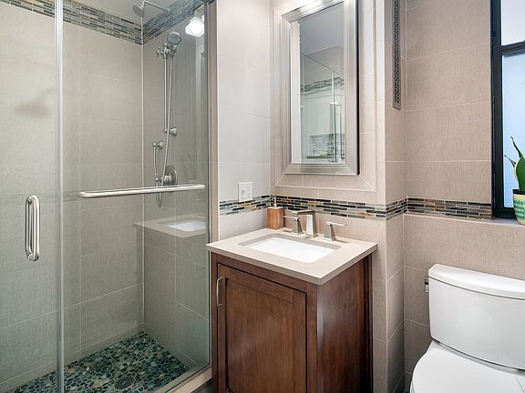 5th image of 267 W 89th St APT 5-A