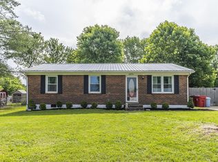 2974 Cardwell Ln, Frankfort, KY 40601