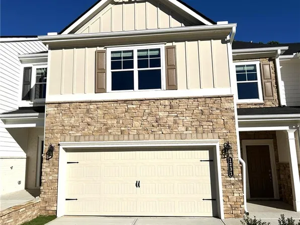 1231 Park Center Cir, Austell, GA 30168
