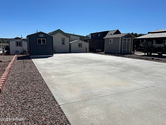 3rd image of 8205 Apache Way #419