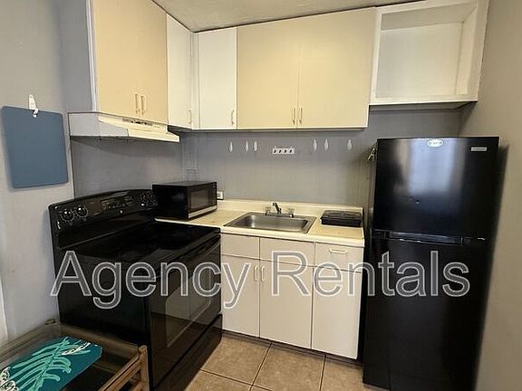 5th image of 2406 Kuhio Ave APT 105