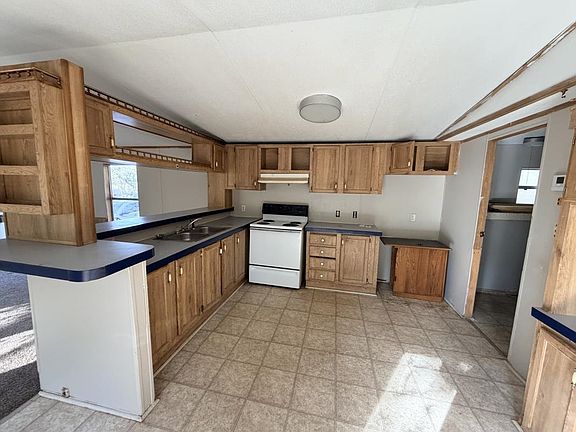 2nd image of 8697 Wide Rd
