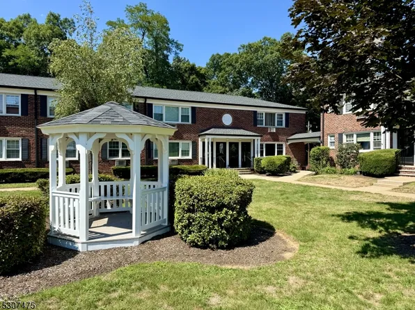 301 Pitney Place, Morris Twp., NJ 07960