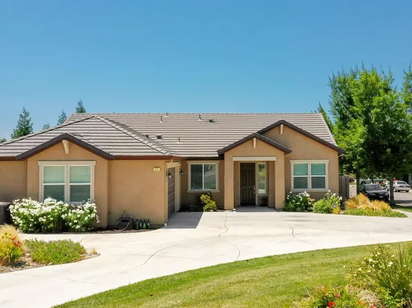 322 Orsi Rd, Oakdale, CA 95361