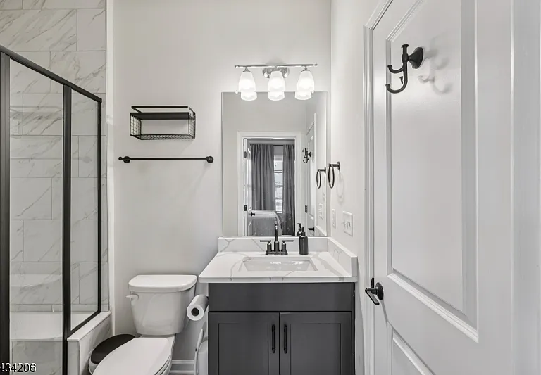 21 Dahlia Dr — Photo 40