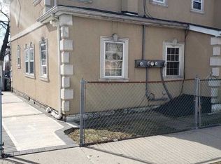 137-25 Caney Ln #2, Rosedale, NY 11422