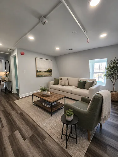 37 West St #C Photo 1