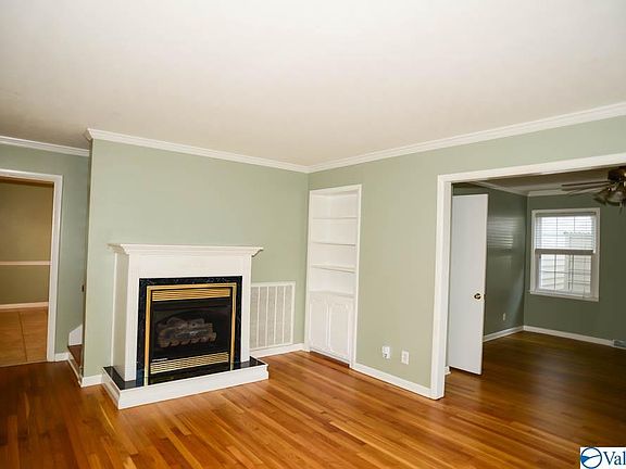 3rd image of 11414 Hillwood Dr SE