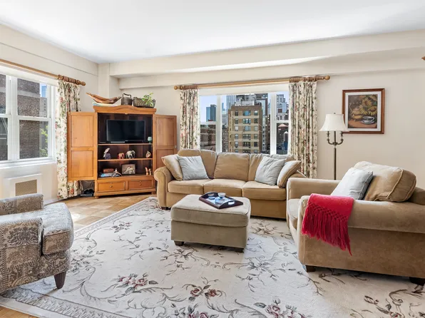 310 Lexington Avenue 15A image 1 of 10