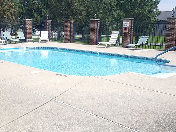 2nd image of 4208 Forest Creek Pkwy