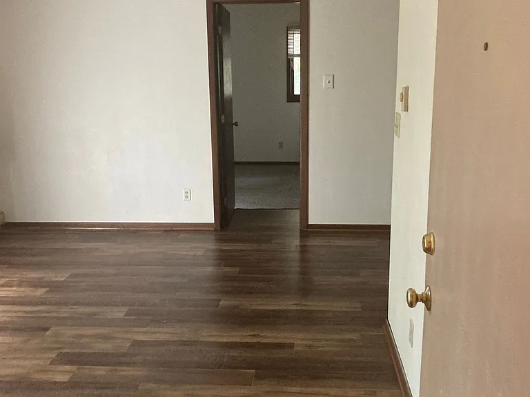 One bedroom apartment with balcony — Photo 6