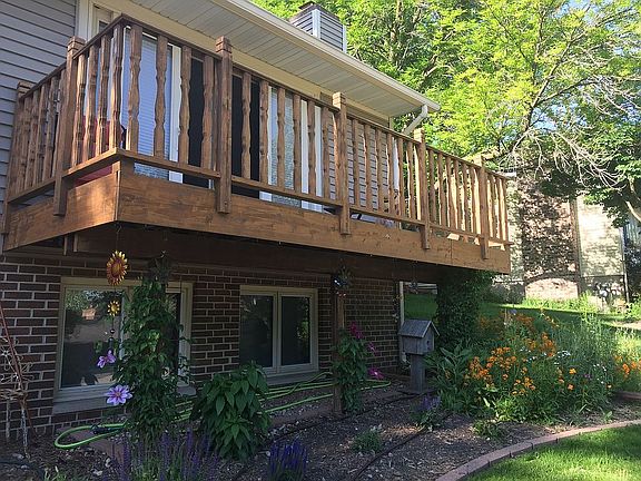 Front deck