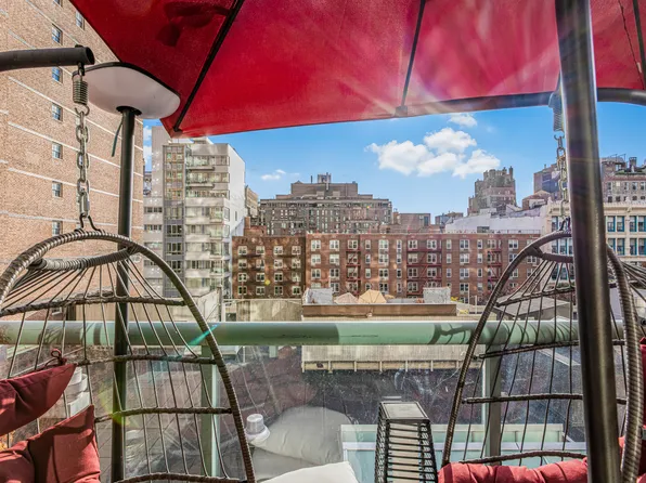 22 West 15th Street image 14 of 18