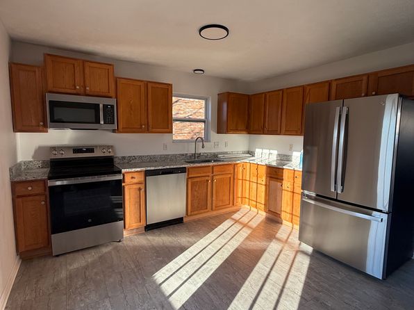 210 S Keeneland Dr #B