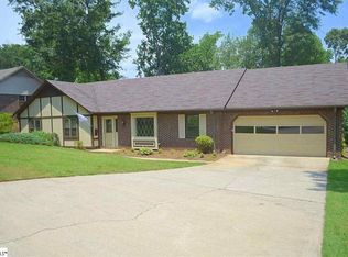 22 Olde Orchard Ln, Greenville, SC 29615