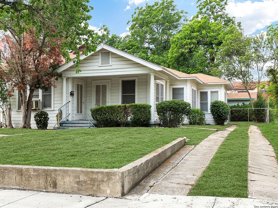 1st image of 411 FURR DR