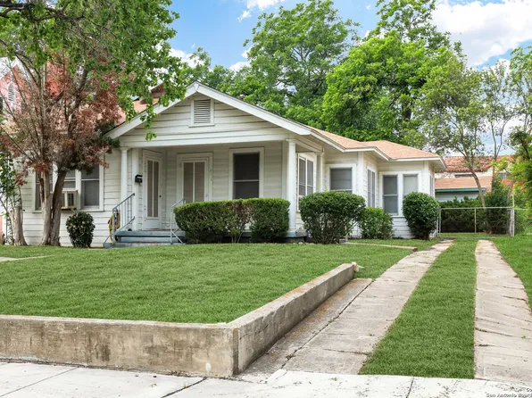 411 FURR DR, San Antonio, TX 78201