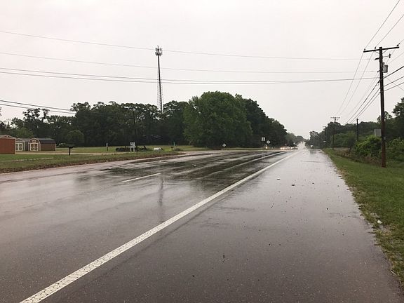 4th image of 554A Highway 61 N