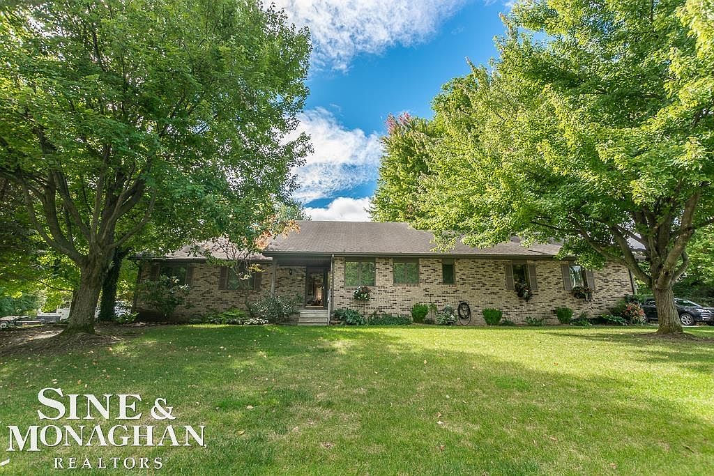 611 Turnberry Dr, Saint Clair, MI 48079 Zillow