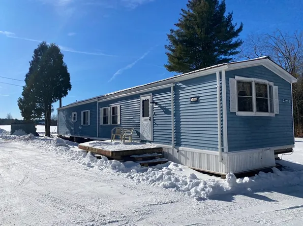 675 Route 8a, Heath, MA 01346
