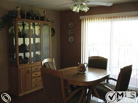 Dining Area.jpg