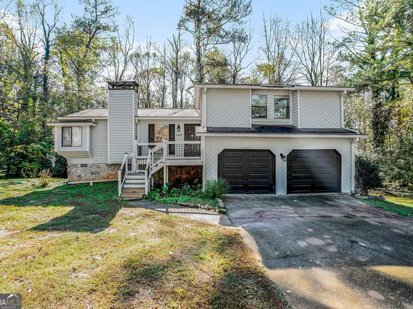 3485 Sheree Trl, Stone Mountain, GA 30087
