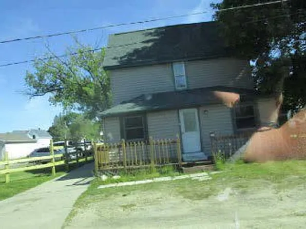 127 Page St, West Branch, MI 48661