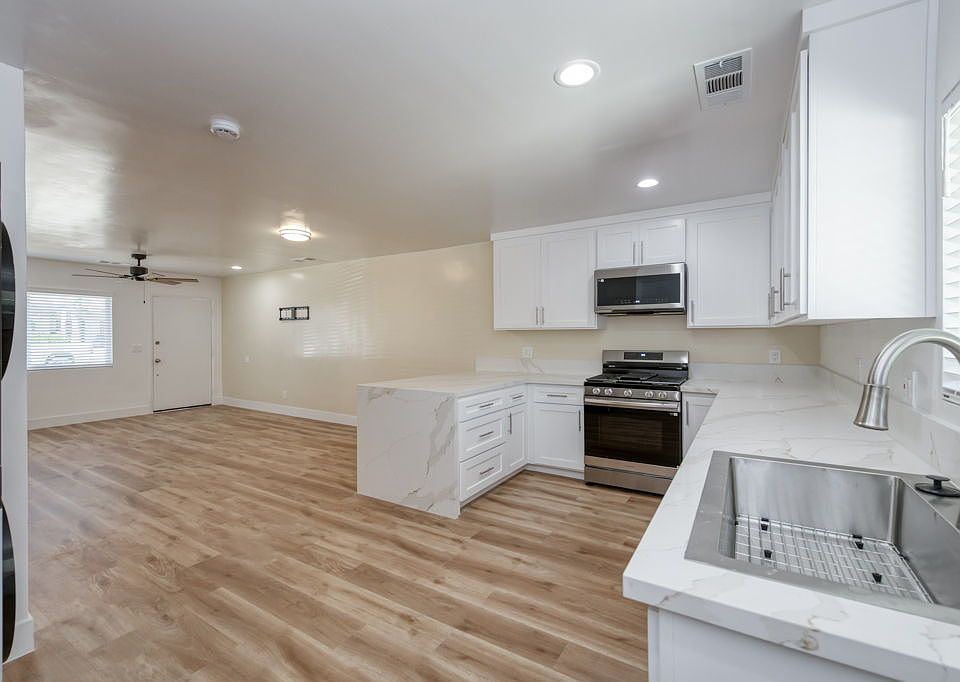 Luxury Kitchen & Appliances, LVP Flooring, Dual Pane Windows, Ceiling Fans, TV Mounts.